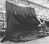 Military Hovercraft - the LCAC with the United States Navy